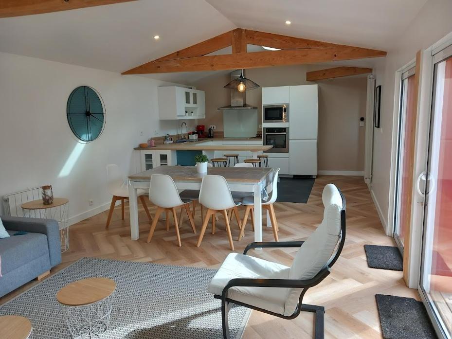 Maison Esprit Des Lois La Brede 외부 사진